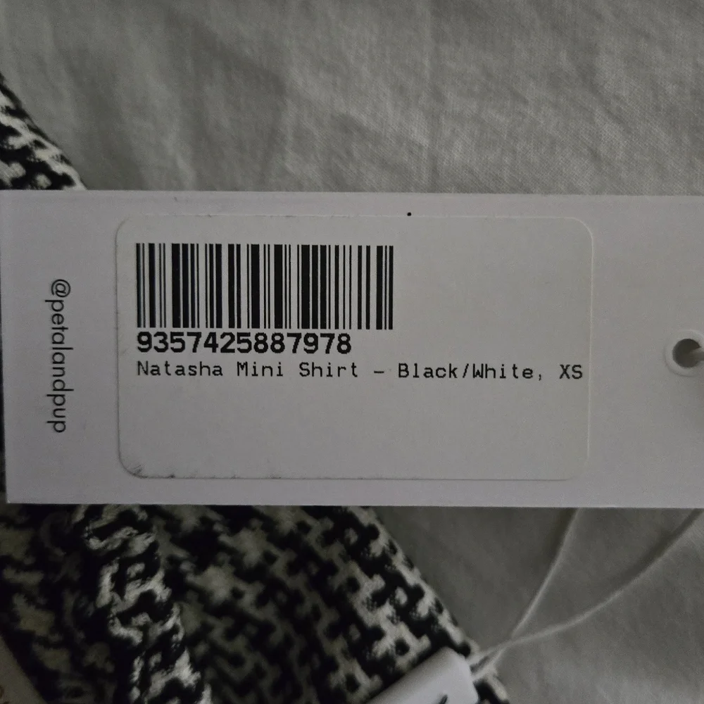 Petal & Pup Classic Black and White Plaid Women's Skort Size XS NWT - Picture 7 of 7